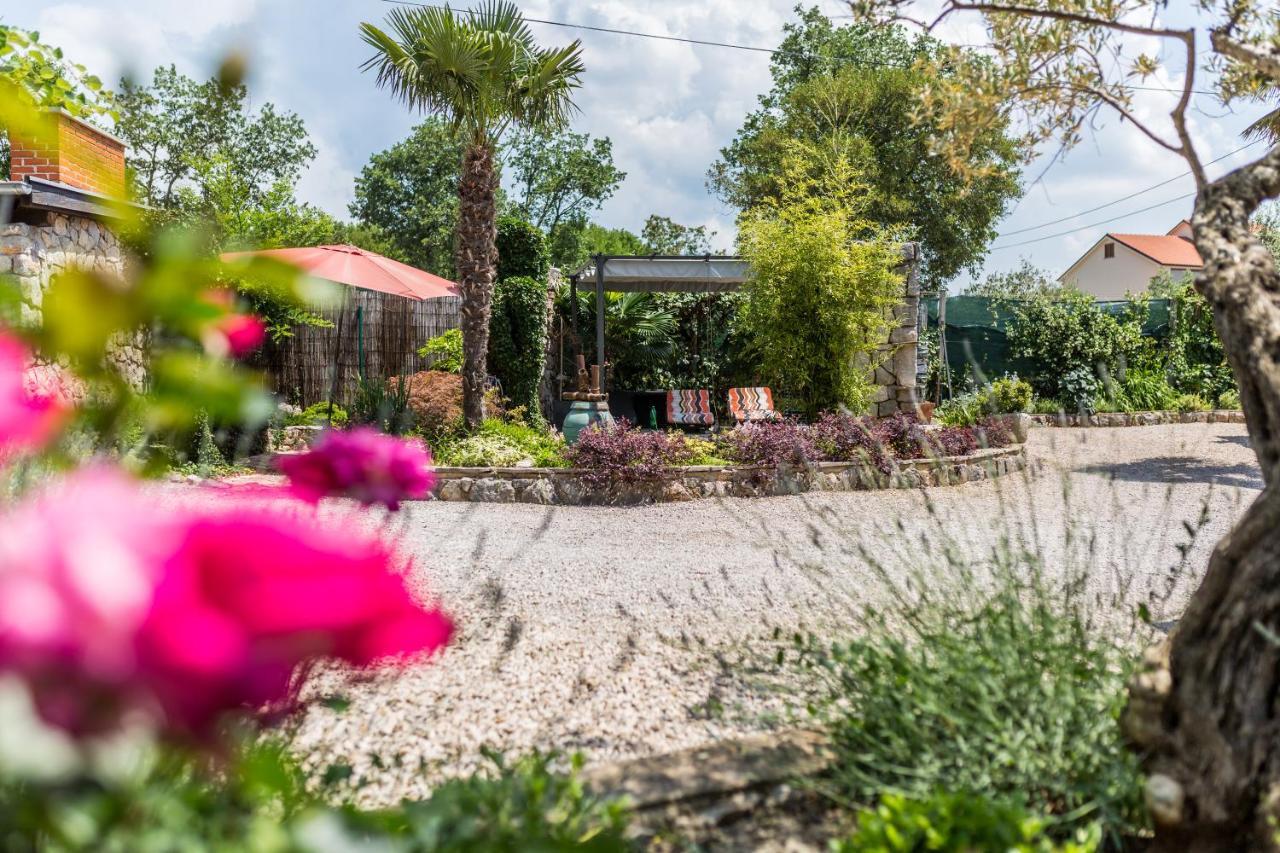 Molnar Resort Villa Mimoza&Apartment Nea Brzac Esterno foto
