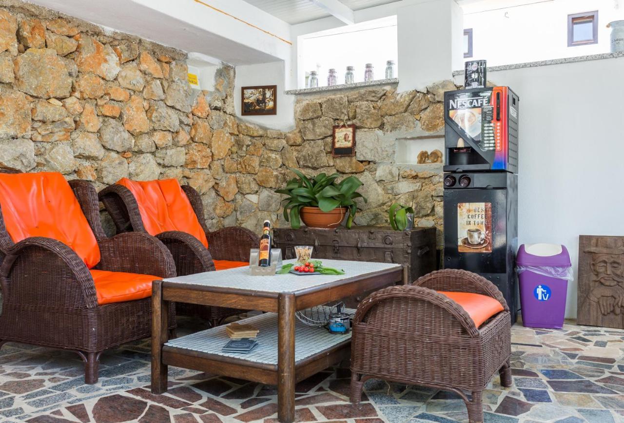 Molnar Resort Villa Mimoza&Apartment Nea Brzac Esterno foto